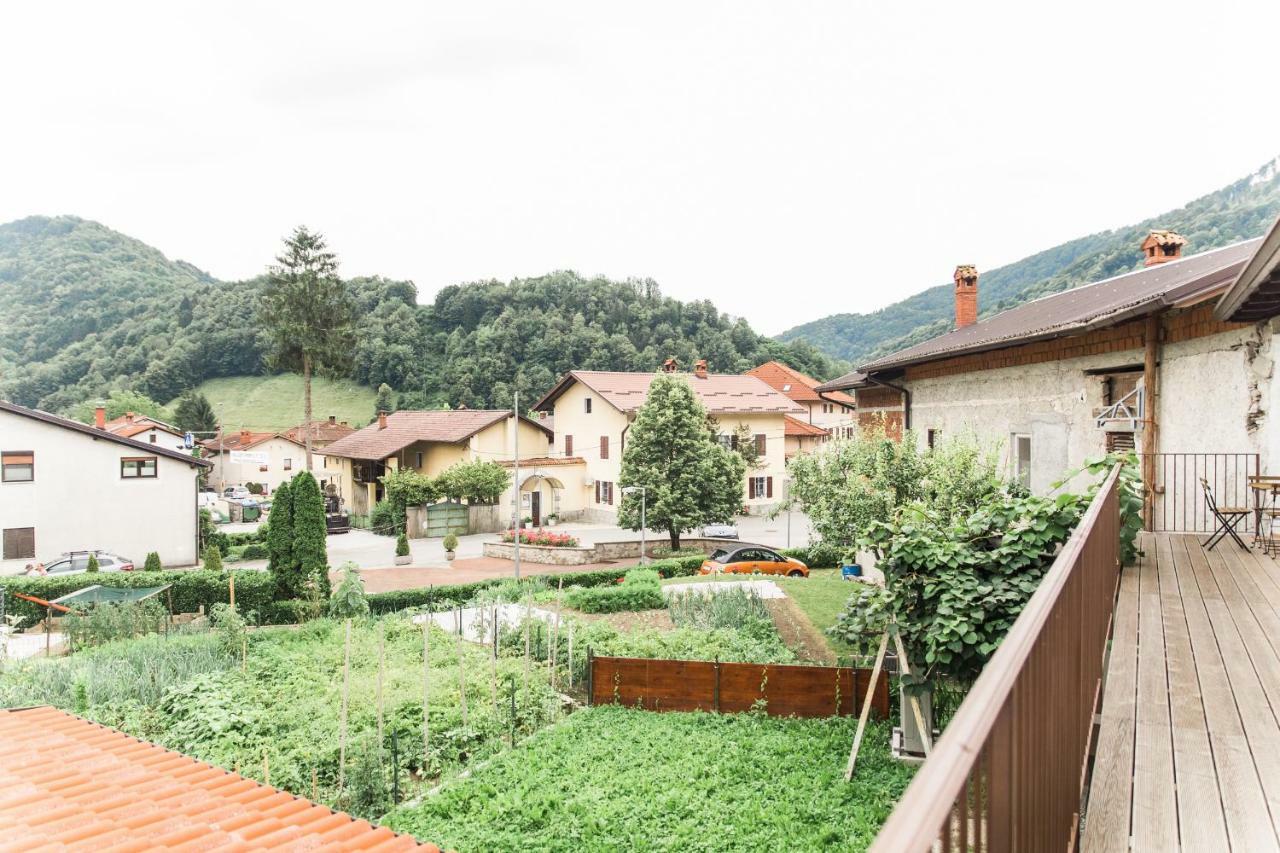 Hisa Bubi Apartman Tolmin Kültér fotó